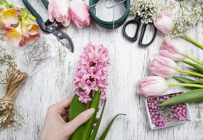 Turn Unwanted Items into Outdoor Decor with Upcycling Techniques